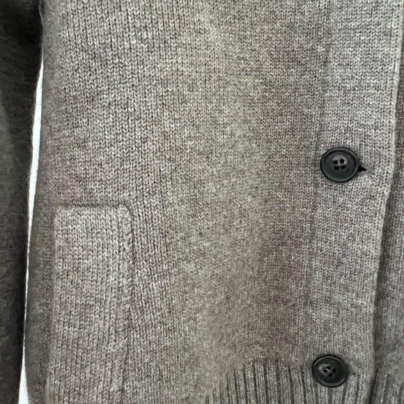 LISA YANG Lynna cashmere cardigan in Truffle Size 1 - Picture 8 of 8